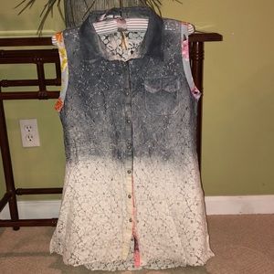 Aratta Silent Journey sleeveless top